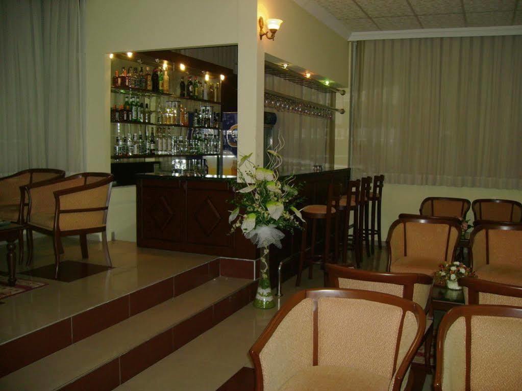 Kristal Otel Adana Exterior foto