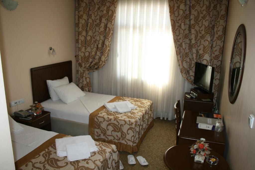 Kristal Otel Adana Quarto foto